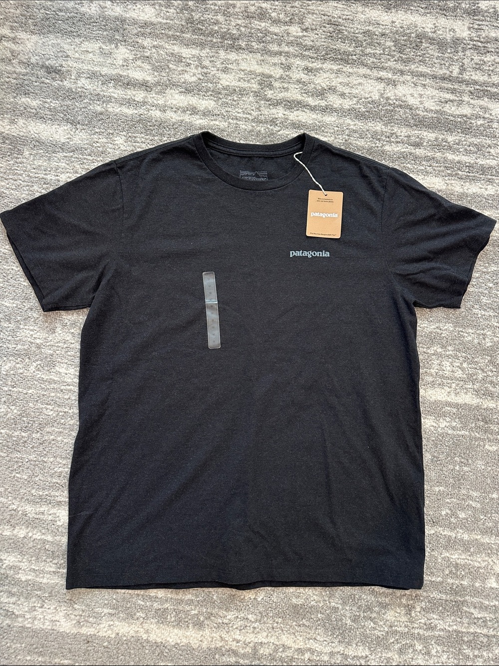 New Patagonia Fitz Roy icon Responsibili-Tee
